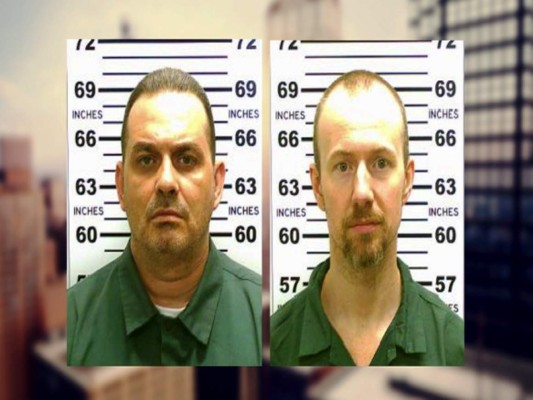 Intensa búsqueda de dos peligrosos fugitivos