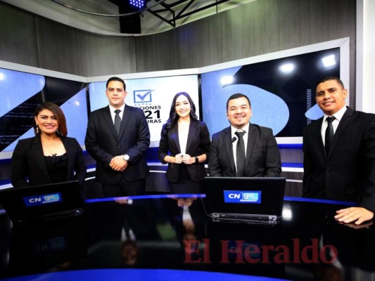 Así se vive el proceso electoral primario en las salas de redacción multimedia de Grupo Opsa (FOTOS)