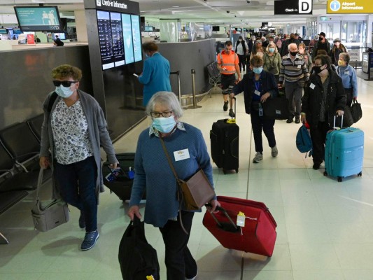 España prorroga hasta el 11 de mayo restricciones a vuelos desde Brasil y Sudáfrica