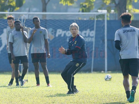 Carlos Restrepo regresó a los entrenamiento del Real España este viernes
