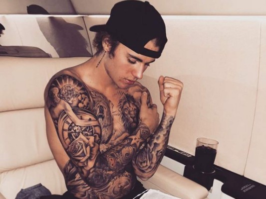 Justin Bieber anuncia el nacimiento de su hermana menor