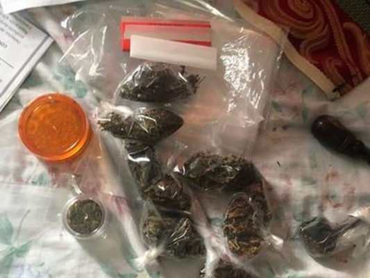 Envían a prisión a dos personas que distribuían drogas en la capital&nbsp;