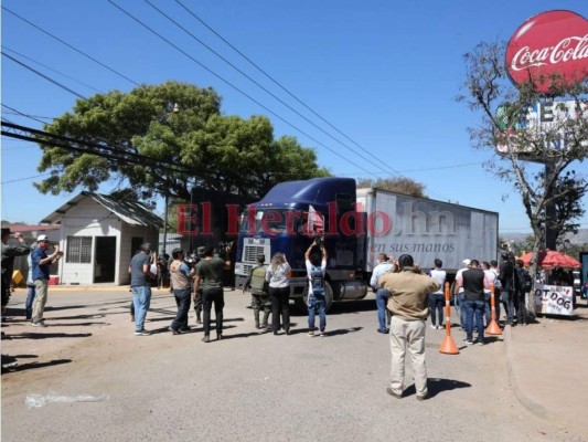Tensión, caos e incertidumbre en las bodegas del Infop y cómputos del CNE