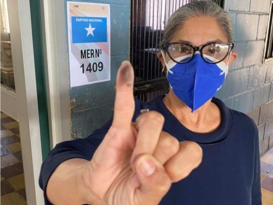 Al menos 18 diputados quedarían fuera de la carrera por la reelección (Fotos)