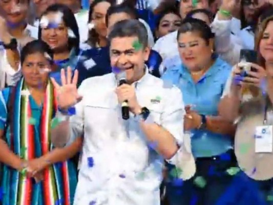 FOTOS: Así pidió JOH cuarta victoria para el Partido Nacional durante convención