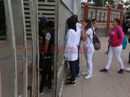 Suspendidas las clases en UNAH por tomas del Movimiento Amplio Universitario (MAU)