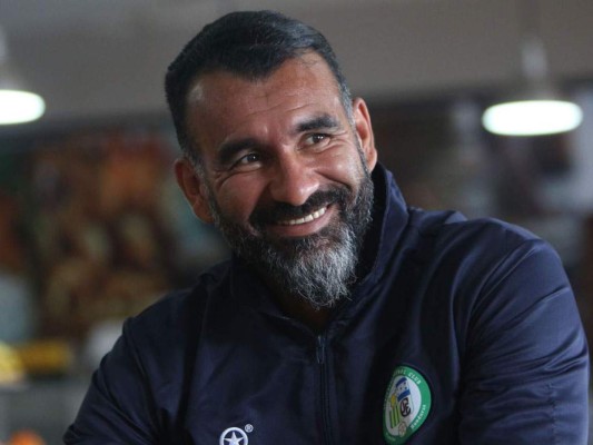 Muere ex defensa de Olimpia, Robert Lima, de un paro cardiaco mientras jugaba un partido&nbsp;&nbsp;