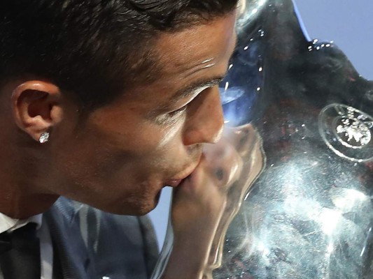 Así reaccionó Cristiano Ronaldo tras ser elegido mejor jugador de la Uefa Champions League 2016/2017