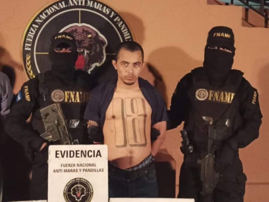 Bustillo Mejía, mejor conocido como 'Pecado' tiene tatuajes alusivos a la estructura criminal.