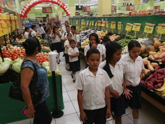 Alumnos aprenden a cuidar el ambiente con visitas a Paiz
