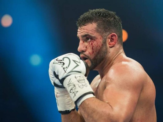 Charr, campeón de los pesados de la AMB, da positivo en control antidopaje