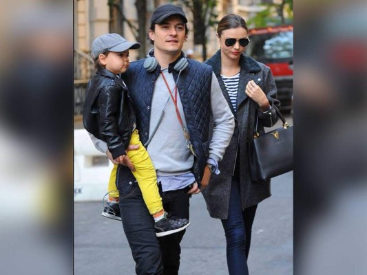 Exmujer de Orlando Bloom responde ante el desnudo del padre de su hijo