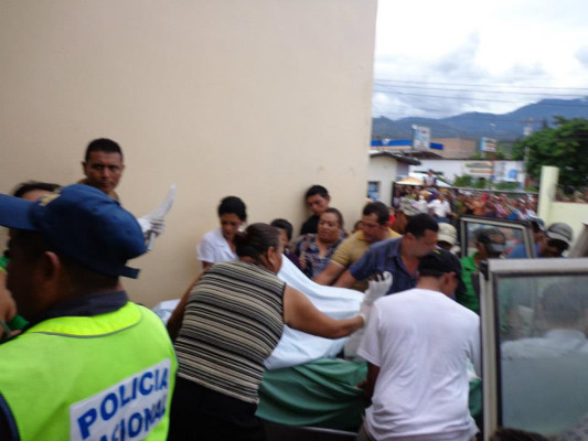 Explosión en cohetería deja dos muertos