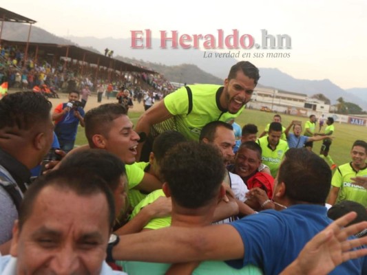 Así celebró Real de Minas la permanencia a la Primera División
