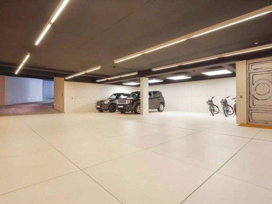 Las impresionantes mansiones que el PSG le está buscando a Messi para vivir en París