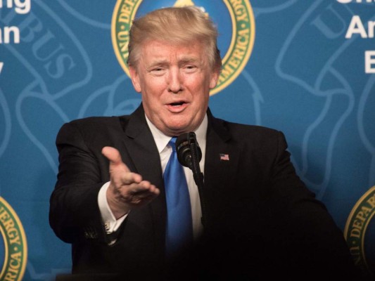 Donald Trump 'muy orgulloso' de haber abandonado el Acuerdo de París