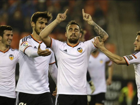 Valencia, Eibar, Betis y Espanyol se acercan a octavos de la Copa del Rey
