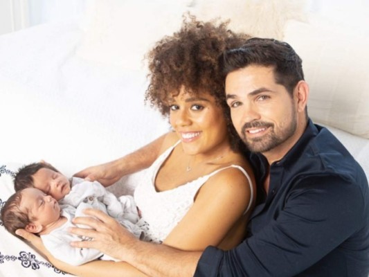 Muere uno de los mellizos de Ferdinando Valencia y Brenda Kellerman&nbsp;&nbsp;