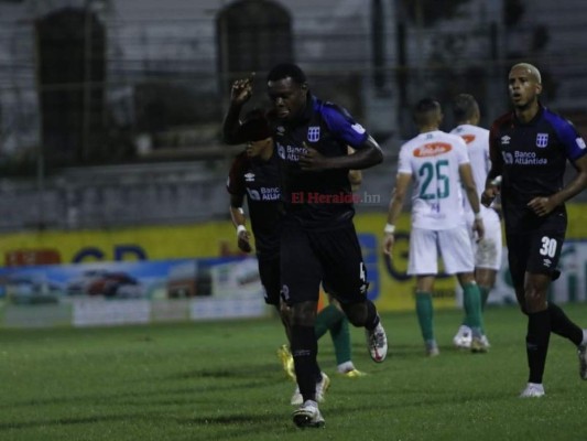 Olimpia golea 4-1 al Platense y enfrentará a Marathón en repechaje