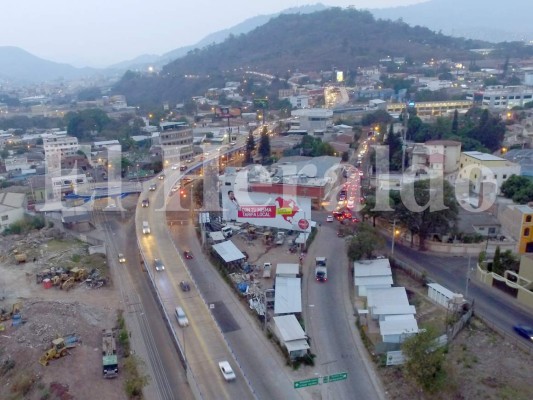 Capitalinos estrenan carriles del paso a desnivel El Prado &nbsp;&nbsp;