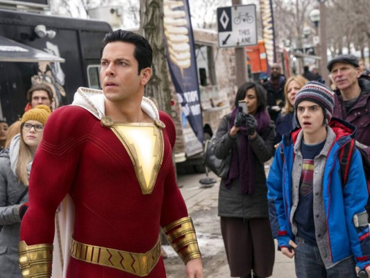 'Shazam!' debuta con buenas críticas en cines de EEUU&nbsp;