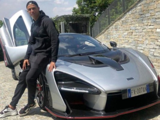 Así es el lujoso Bugatti de Cristiano Ronaldo; solo hay 10 en el mundo (FOTOS)