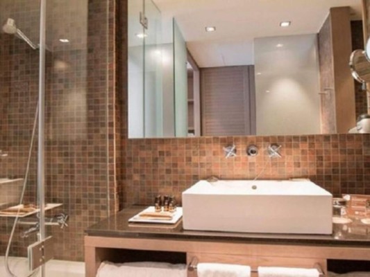 FOTOS: Así es el lujoso hotel que inaugurará Messi en Baqueira Beret, España