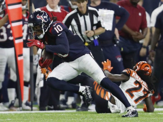Texans se hacen con el AFC South tras ganar 12-10 a Bengals