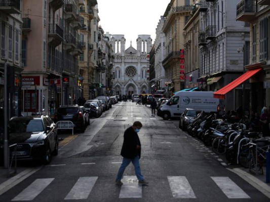 UE y Canadá defienden la libertad de expresión ante ataque en Niza