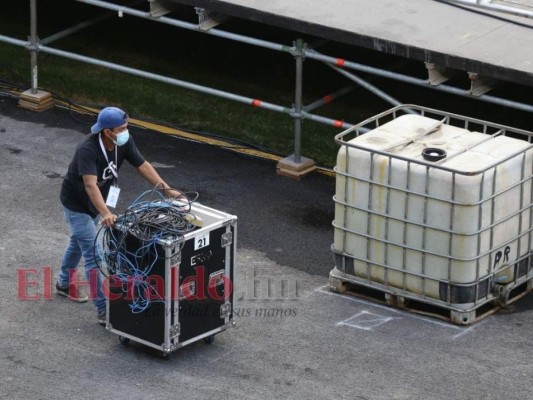 Dan últimos retoques al Estadio Nacional para toma de posesión (FOTOS)