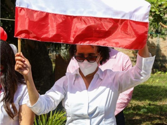 Al menos 18 diputados quedarían fuera de la carrera por la reelección (Fotos)