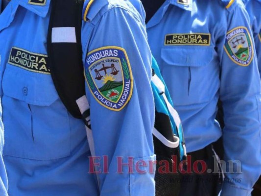 Los rostros de los policías detenidos con drogas y armas en Olancho