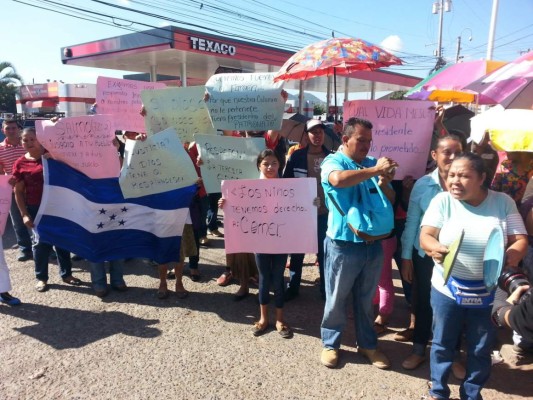 Protesta de vendedores en la colonia Las Palmas