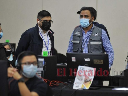 Falta de energía y tardanza por impuntualidad: las fallas que salieron a luz durante simulacro del TREP (FOTOS)