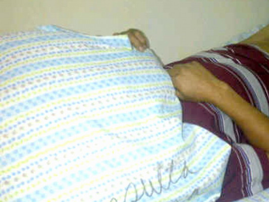 Asaltantes muerden pene de su víctima