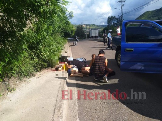 Desgarradora escena de pareja emboscada y acribillada en la capital (FOTOS)