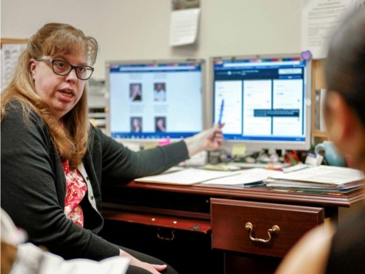 Juez en Texas declara 'inválida” la ley de salud Obamacare