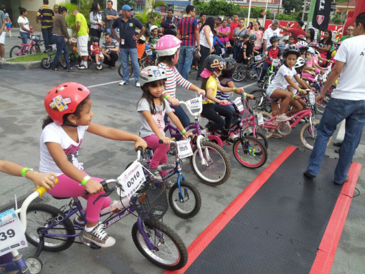 Un éxito Primera Vuelta Ciclística Infantil