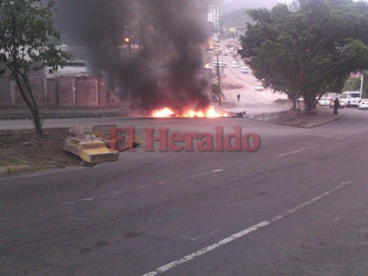 Despejados y con presencia militar los principales ejes carreteros de Honduras&nbsp;&nbsp;