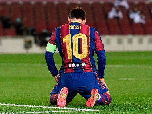 Las imperdibles imágenes del duelo Barcelona-Juventus en el Camp Nou