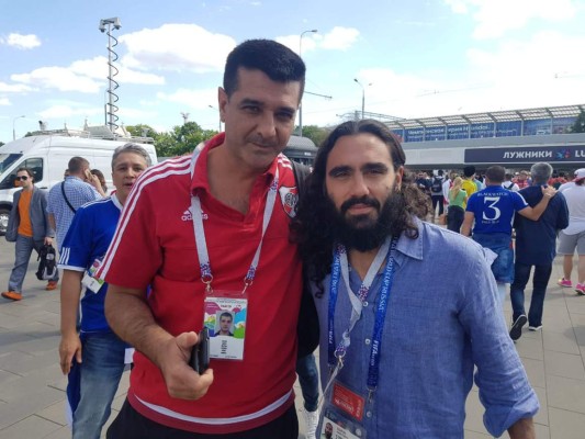 Las fotos de Diego Vazquez, entrenador de Motagua, apoyando a Argentina desde el Mundial Rusia 2018
