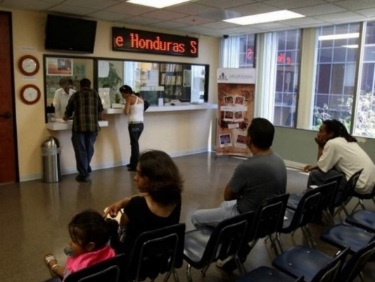 Cancelarán a personal del servicio exterior que se niegue a volver