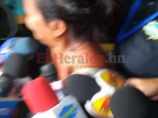 FOTOS: La desesperación de familiares tras motín en Renaciendo