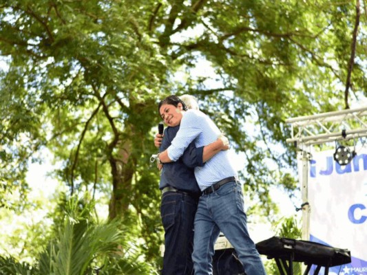Así conviven con sus familias los precandidatos a la presidencia de Honduras