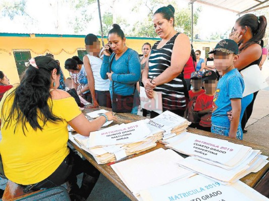 Secretaría de Educación confirma 54 denuncias por cobro de matrícula