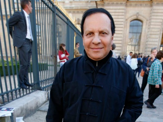 Muere diseñador de modas Azzedine Alaia, famoso por vestir a Rihanna, Lady Gaga y Michelle Obama