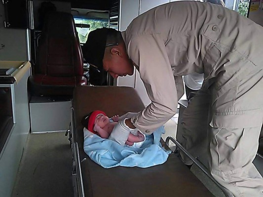 Siguatepeque: Encuentran bebé en solar baldío