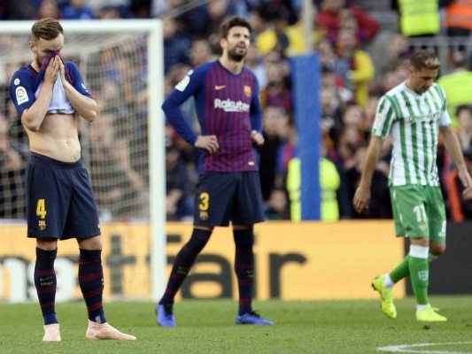 FC Barcelona perdió 3-4 ante Real Betis en el Camp Nou