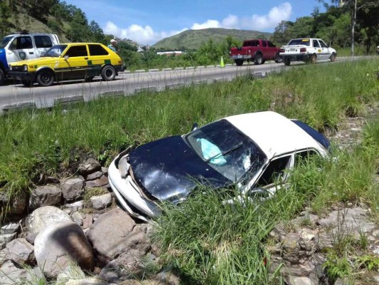 Tres heridos deja accidente vial en la cuesta El Chile de la capital de Honduras