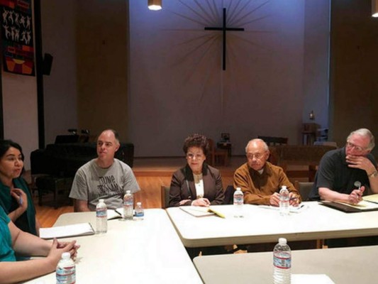 Voluntarios se movilizan en defensa de inmigrantes detenidos&nbsp;&nbsp;